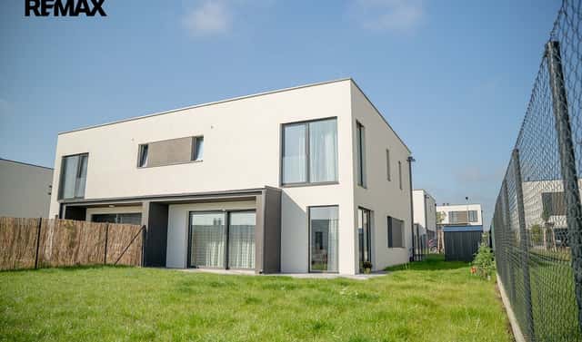 Pronájem domu 161 m² s pozemkem 403 m², Kukaččí, Praha 8 – Březiněves