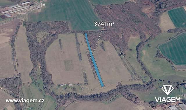Prodej pole 2 338 m², Dobrkovice, okres Zlín