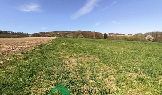 Prodej pole 79 787 m², Dolní Habartice, okres Děčín