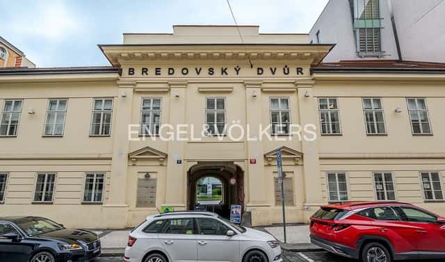 Pronájem kanceláře 300 m², Politických vězňů, Praha 1 – Nové Město