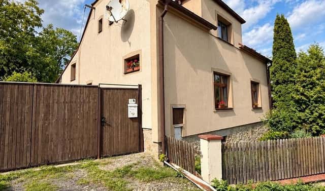 Prodej domu 90 m² s pozemkem 659 m², Libčeves – Charvatce, okres Louny