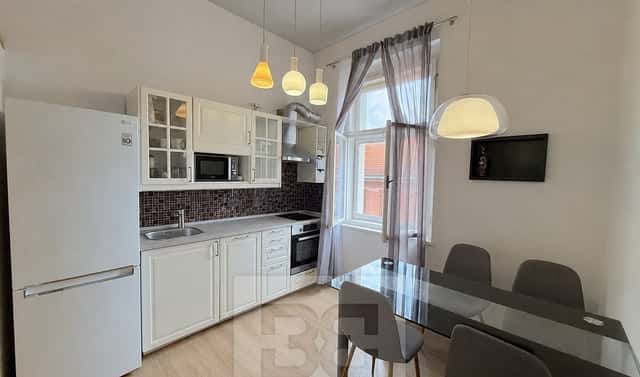 Pronájem bytu 2+kk 40 m², Chelčického, Praha 3 – Žižkov