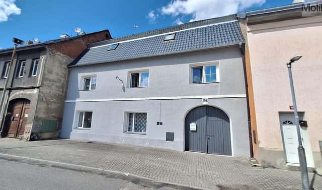 Prodej domu 150 m² s pozemkem 137 m², Náměstí 9. května, Chabařovice, okres Ústí nad Labem