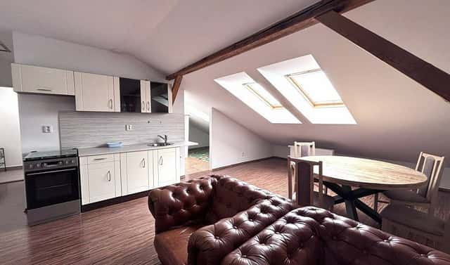 Pronájem bytu 2+kk 48 m², Havlíčkova, Starý Plzenec, okres Plzeň-město