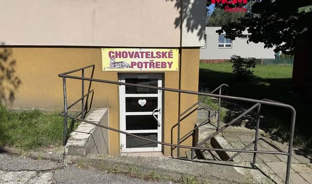 Prodej obchodních prostor 21 m², Kosmonautů, Karviná – Ráj