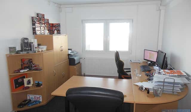 Pronájem kanceláře 16 m², Na Spojce, Vestec, okres Praha-západ