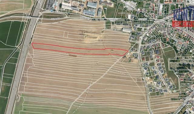 Prodej pole 16 867 m², Veselí nad Lužnicí, okres Tábor