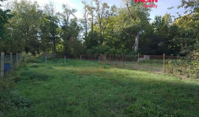 Prodej stavebního pozemku 465 m², V dědině, Telnice, okres Brno-venkov