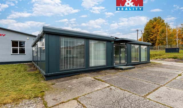 Prodej kancelářského komplexu, 165 m2, Praha