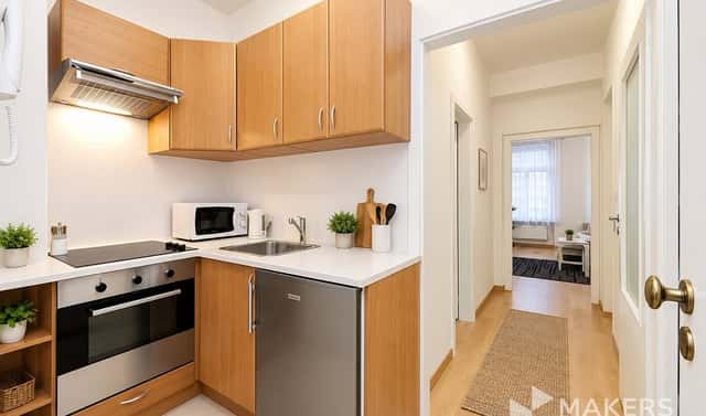 Prodej ubytovacího objektu 70 m², Plzeňská, Praha 5 – Smíchov
