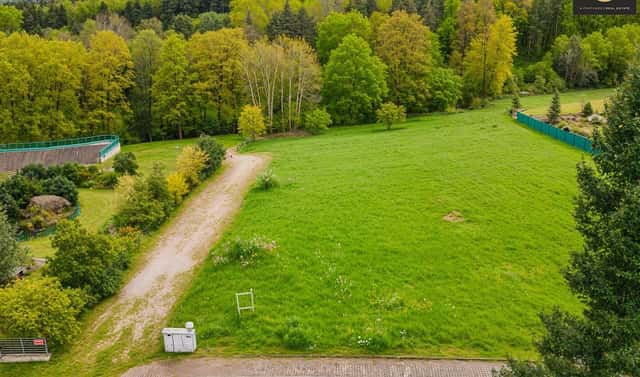 Prodej stavebního pozemku 2 088 m², Unhošť, okres Kladno
