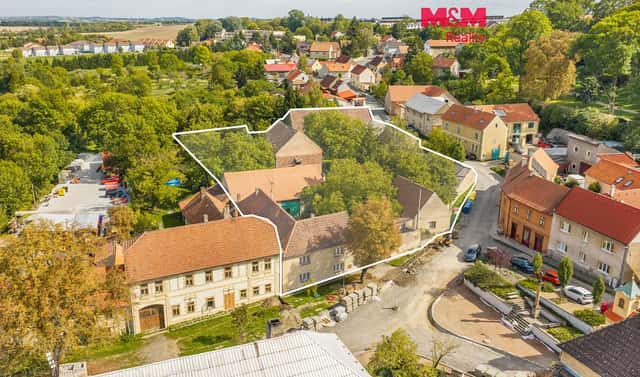 Prodej domu 4 516 m² s pozemkem 4 516 m², Buštěhrad, okres Kladno