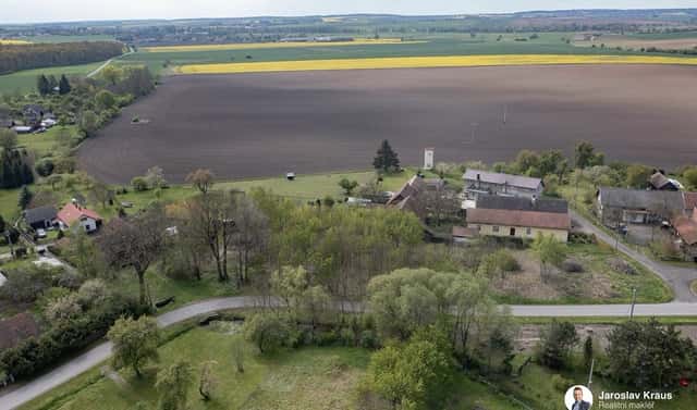 Prodej stavebního pozemku 1 336 m², Vrbice, okres Jičín
