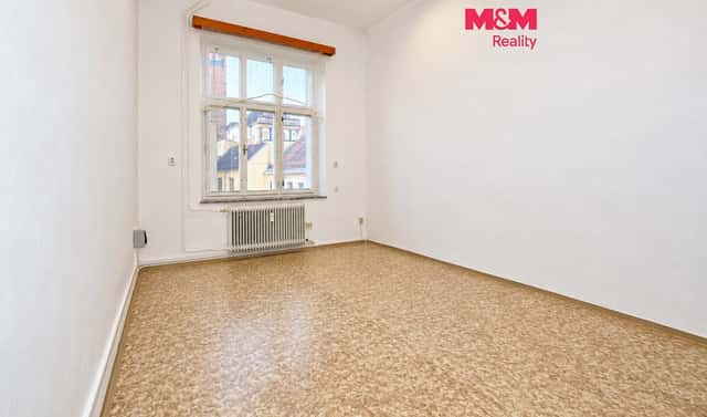 Pronájem obchodních prostor 18 m², Tylova, Jičín – Valdické Předměstí