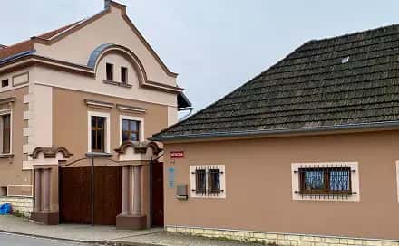 Prodej domu (jiného typu) 605 m² s pozemkem 2 805 m², Všetatská, Čečelice, okres Mělník