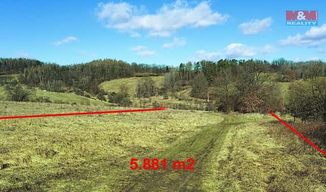 Prodej louky 5 881 m², Mirošovice, okres Praha-východ