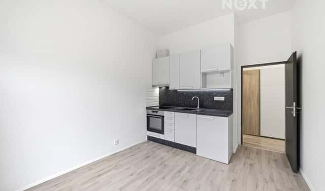Prodej bytu 2+kk 39 m², V zahradách, Praha 8 – Libeň