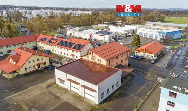 Pronájem výrobních prostor 1 295 m², Třanovice, okres Frýdek-Místek