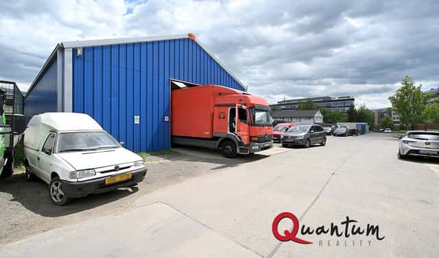 Pronájem skladovacích prostor 384 m², Radlická, Praha 5