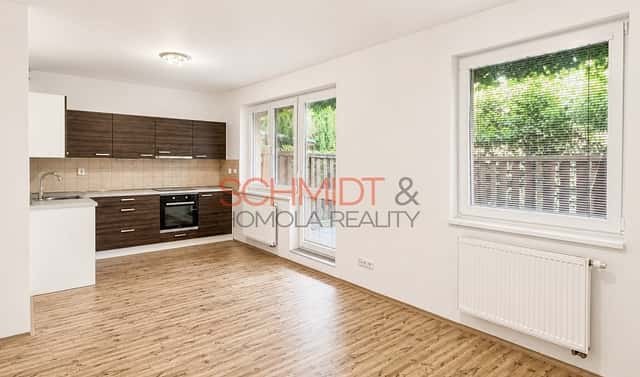 Pronájem bytu 1+kk 36 m², Gen. Peřiny, Hustopeče, okres Břeclav