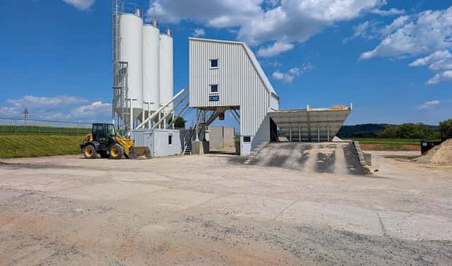 Prodej výrobních prostor 60 000 m², Podbořany, okres Louny