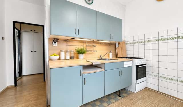 Pronájem bytu 3+1 61 m², Karafiátová, Olomouc – Neředín