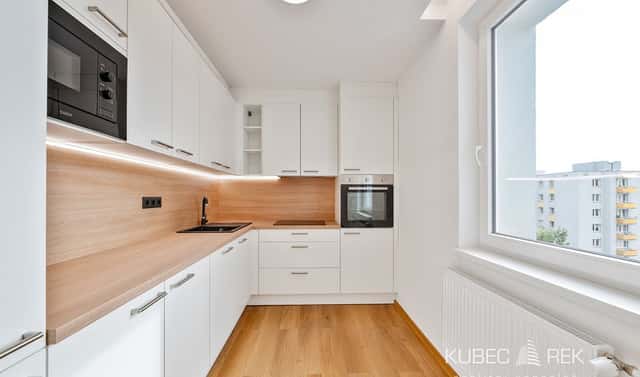 Pronájem bytu 3+1 67 m², Minská, Tábor