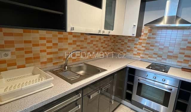Pronájem bytu 2+kk 45 m², Mazancova, Praha 4 – Modřany