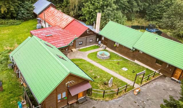 Prodej domu 380 m² s pozemkem 3 150 m², Čestín – Kamenná Lhota, okres Kutná Hora