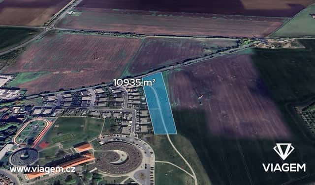 Prodej komerčního pozemku 10 935 m², Líbeznice, okres Praha-východ