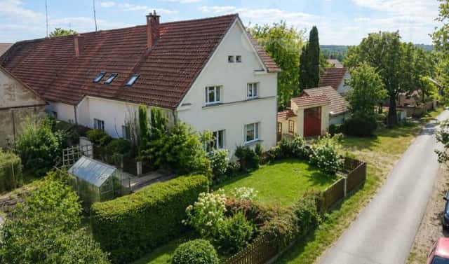 Prodej domu 785 m² s pozemkem 2 182 m², Librantice, okres Hradec Králové