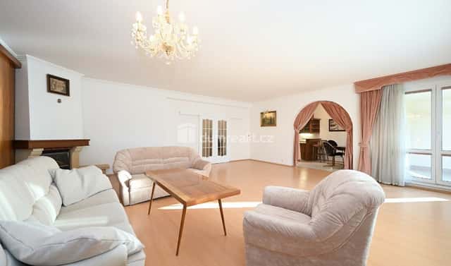 Prodej bytu 3+1 166 m², náměstí Josefa Machka, Praha 5 – Košíře