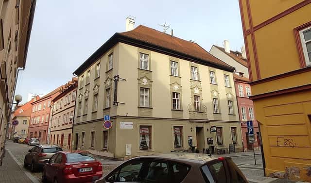 Pronájem kanceláře 16 m², Dlouhá, Cheb