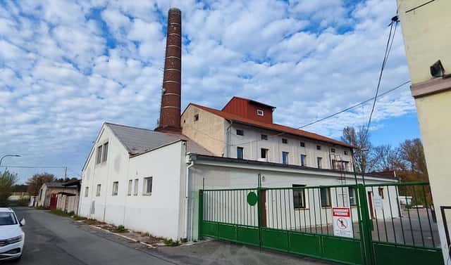 Prodej ubytovacího objektu 1 800 m², Sportovní, Přelouč, okres Pardubice