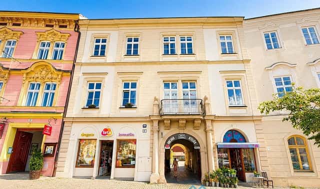 Pronájem kanceláře 35 m², Horní náměstí, Znojmo
