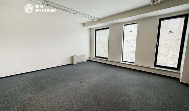 Pronájem kanceláře 106 m², Hády, Brno – Maloměřice, okres Brno-město