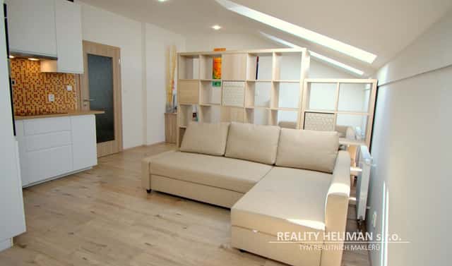 Prodej bytu 1+kk 40 m², Jaroslava Holečka, Kladno – Kročehlavy