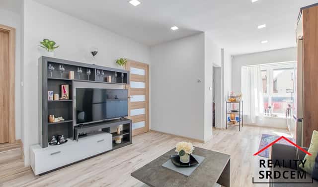 Pronájem bytu 2+kk 46 m², Náměstí, Paskov, okres Frýdek-Místek
