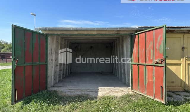 Garáž 18m2, Valtice, Valtice, okres Břeclav