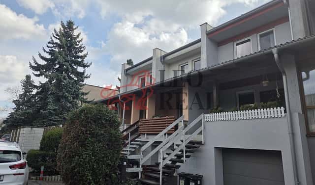Pronájem domu 120 m² s pozemkem 306 m², Vrchlického, Říčany, okres Praha-východ