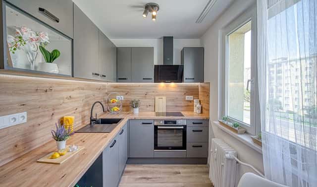 Pronájem bytu 2+1 51 m², Hutnická, Most
