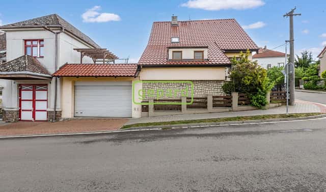 Prodej domu 353 m² s pozemkem 496 m², Na Vyšehradě, Přelouč, okres Pardubice
