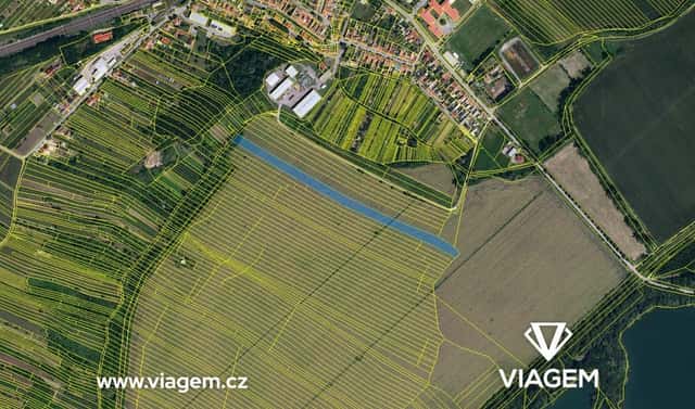 Prodej pole 9 927 m², Moravská Nová Ves, okres Břeclav