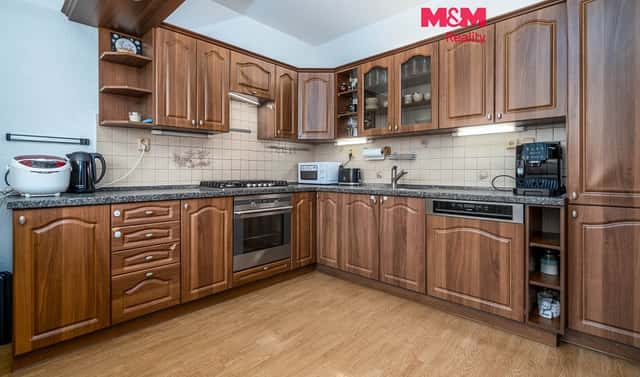Prodej bytu 3+1 98 m², třída Edvarda Beneše, Hradec Králové – Nový Hradec Králové