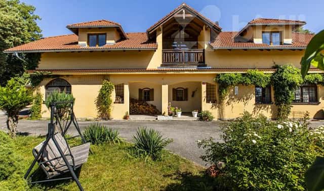 Prodej domu 280 m² s pozemkem 1 170 m², Lipno nad Vltavou, okres Český Krumlov