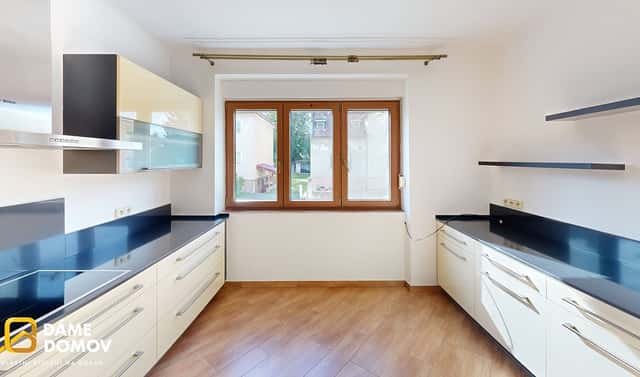 Pronájem bytu 3+1 77 m², Krátká, Hulín, okres Kroměříž