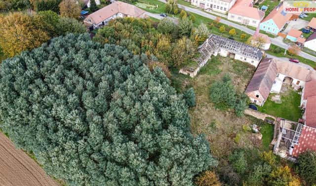 Prodej domu 520 m² s pozemkem 2 757 m², Dešná – Chvalkovice, okres Jindřichův Hradec