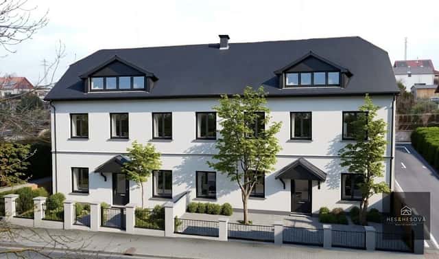 Prodej domu 500 m² s pozemkem 852 m², Hlavní, Třebotov, okres Praha-západ