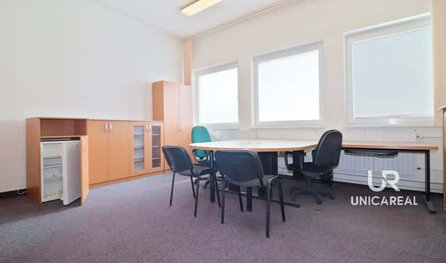 Pronájem kanceláře 17 m², Nádražní, Modřice, okres Brno-venkov