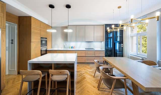 Pronájem bytu 3+1 120 m², Lužická, Praha 2 – Vinohrady